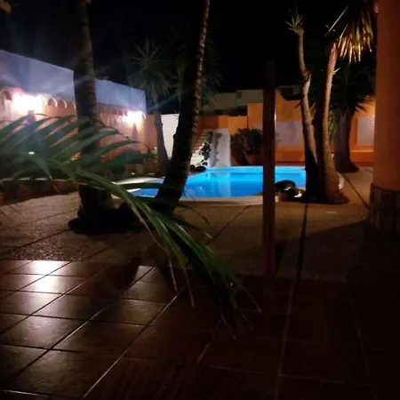 Sleeps 8 Pool Wifi *