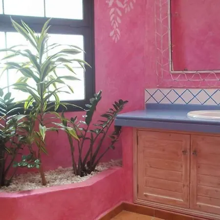 Sleeps 8 Pool Wifi * Tahiche